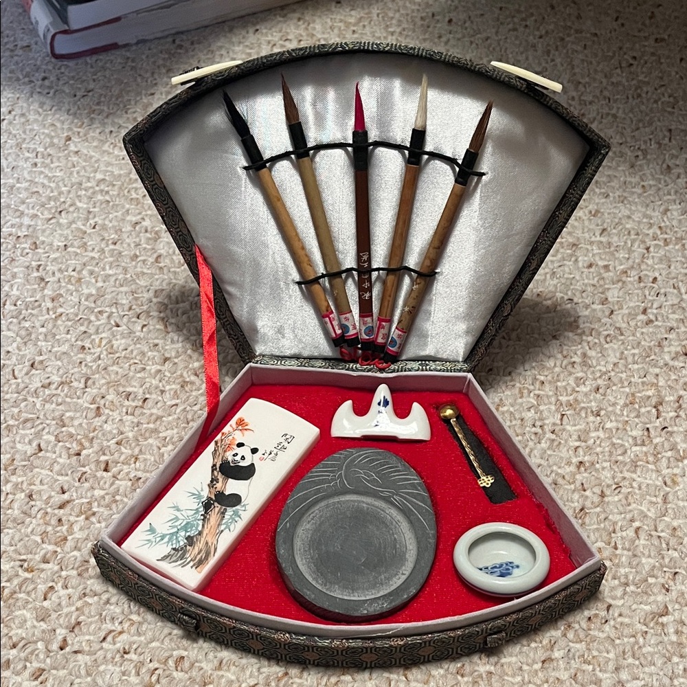 Chinese Sumi Painting/Calligraphy Set with Brushes and Ink Stone